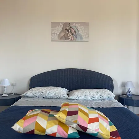 A Casa Di Manfredi Bed & Breakfast